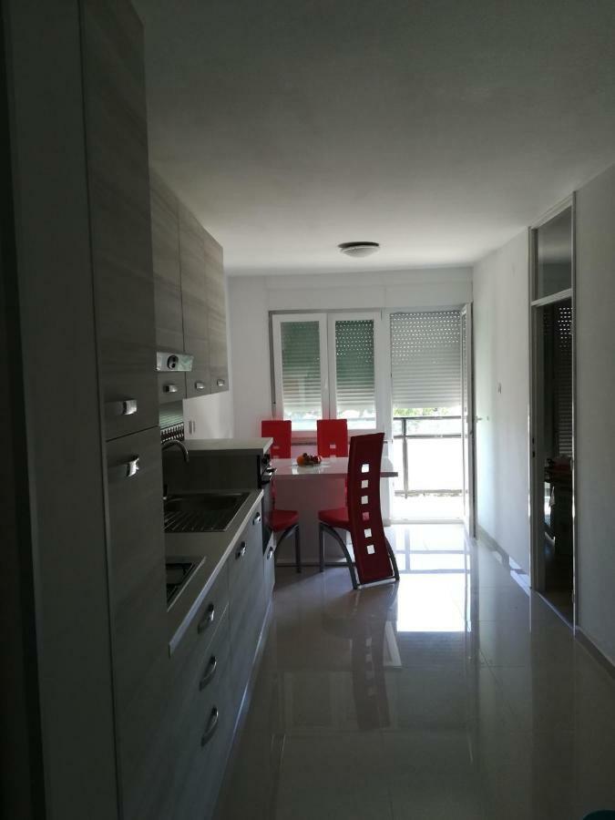 Apartman Tonika Пула Екстериор снимка